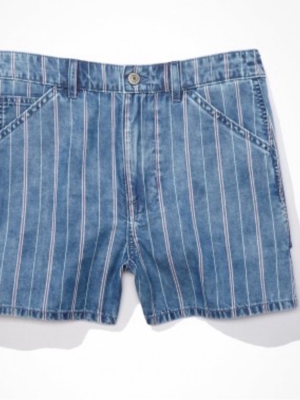 NWT- American Eagle Outfitters denim Highest Waist 90’s Boyfriend Short